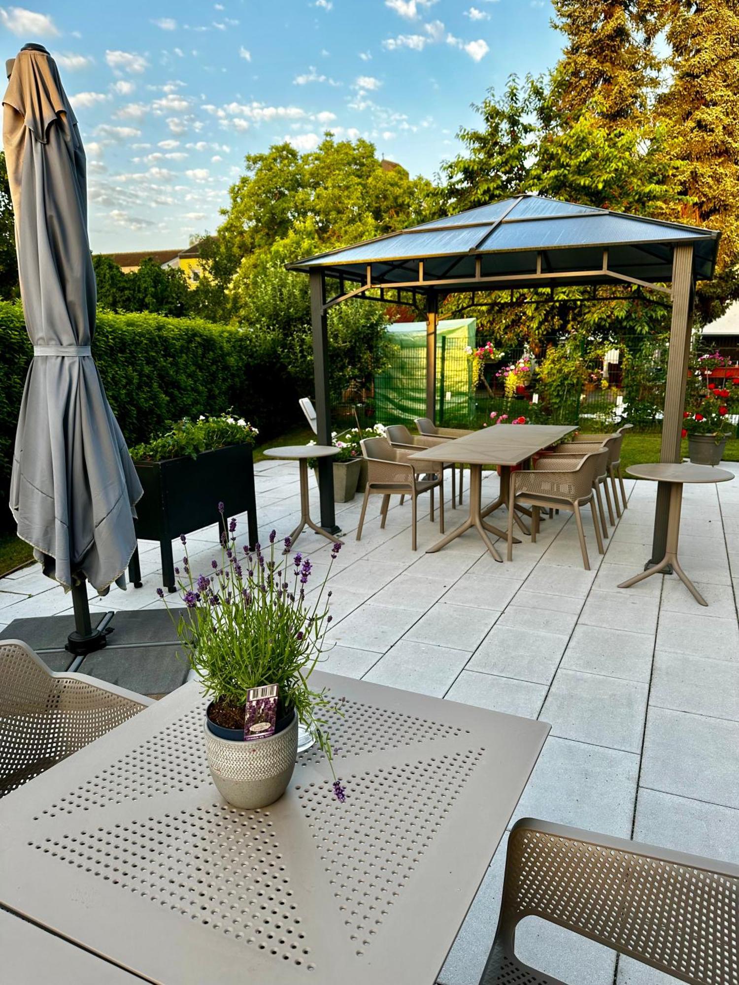 Gaestehaus Gn8 Rielasingen-Worblingen Ngoại thất bức ảnh